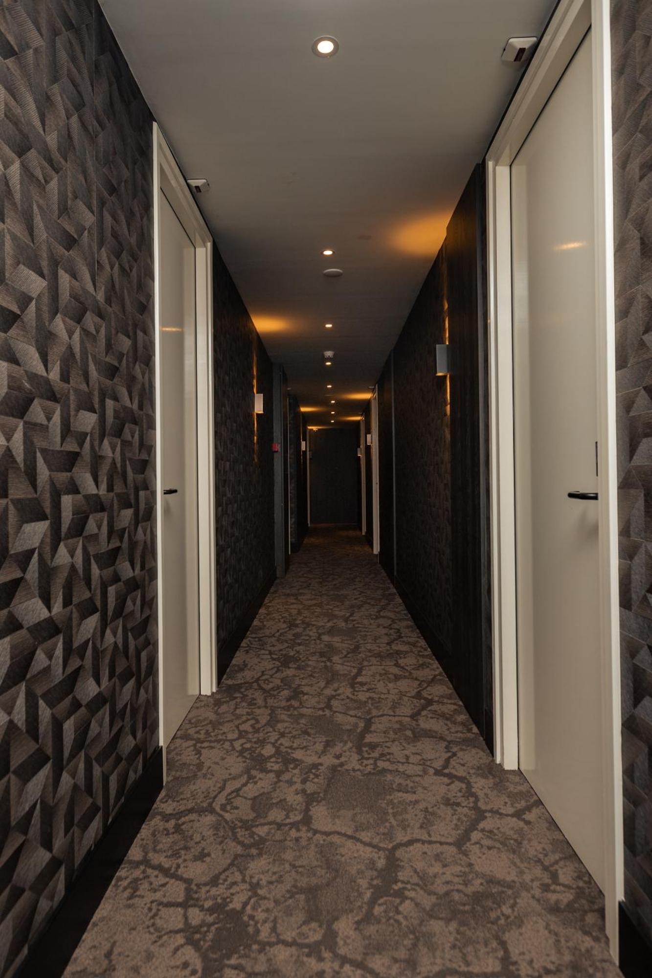 Hotel Twenty-Three Amsterdam Airport 호프트도프 외부 사진