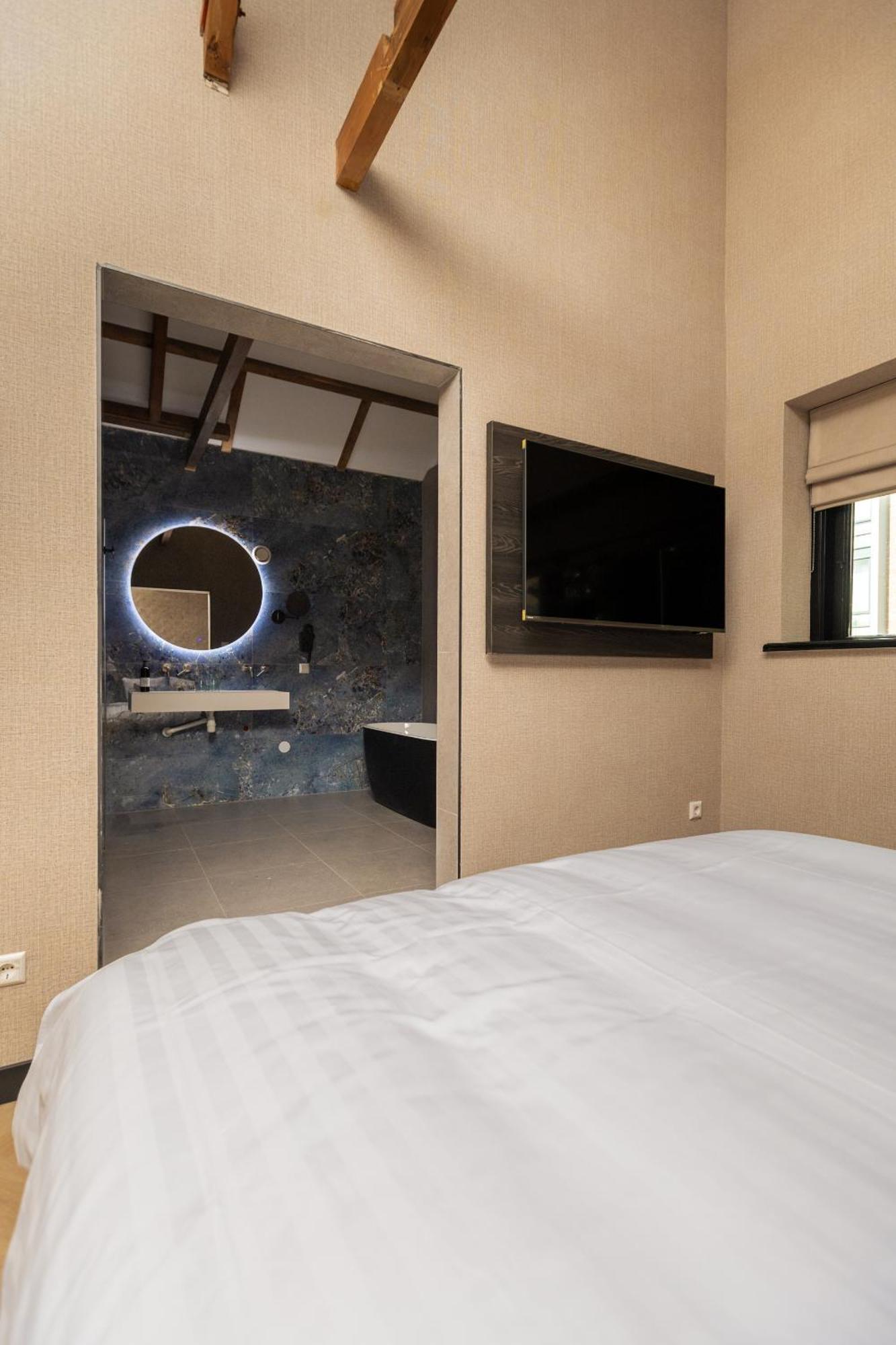 Hotel Twenty-Three Amsterdam Airport 호프트도프 외부 사진