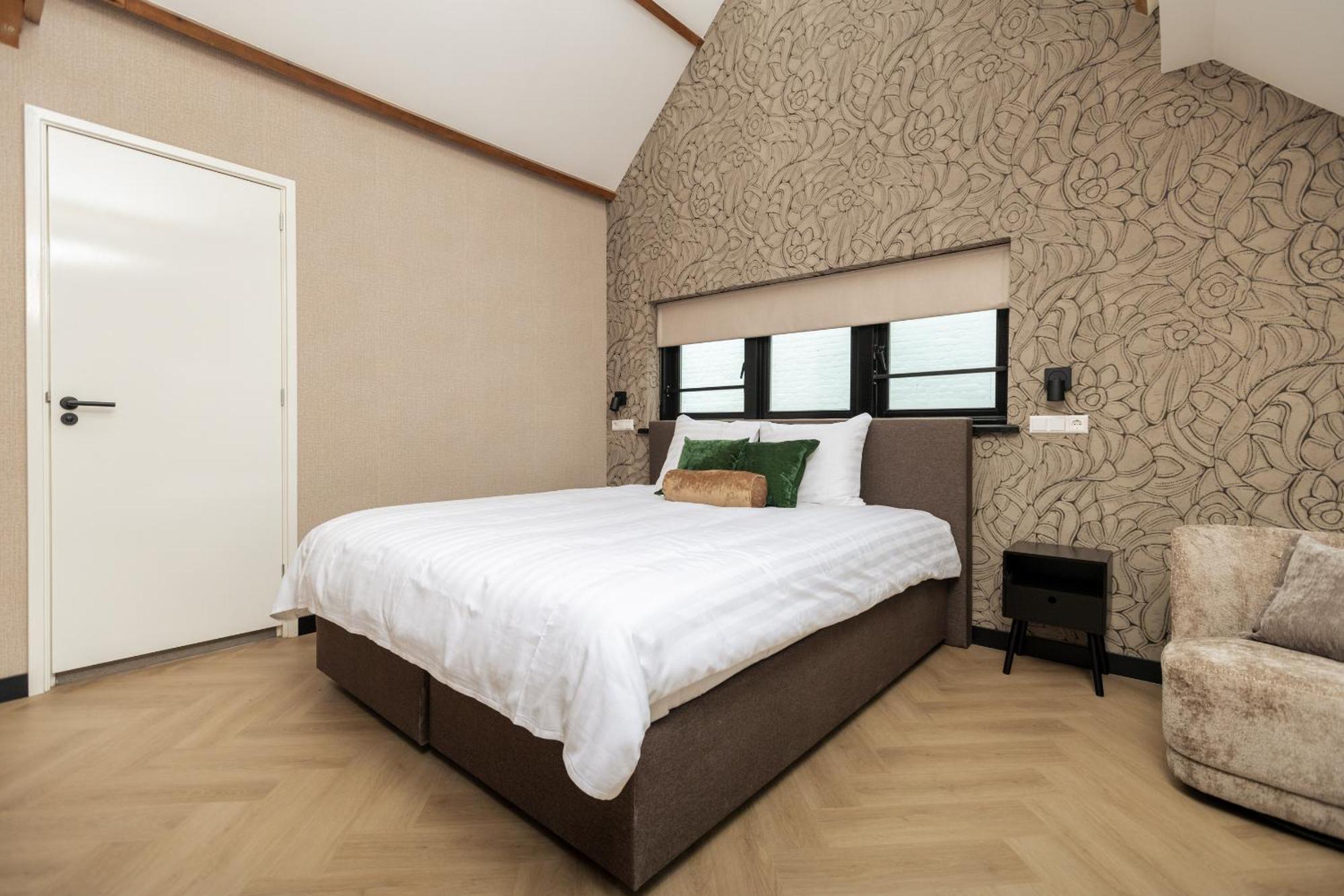 Hotel Twenty-Three Amsterdam Airport 호프트도프 외부 사진