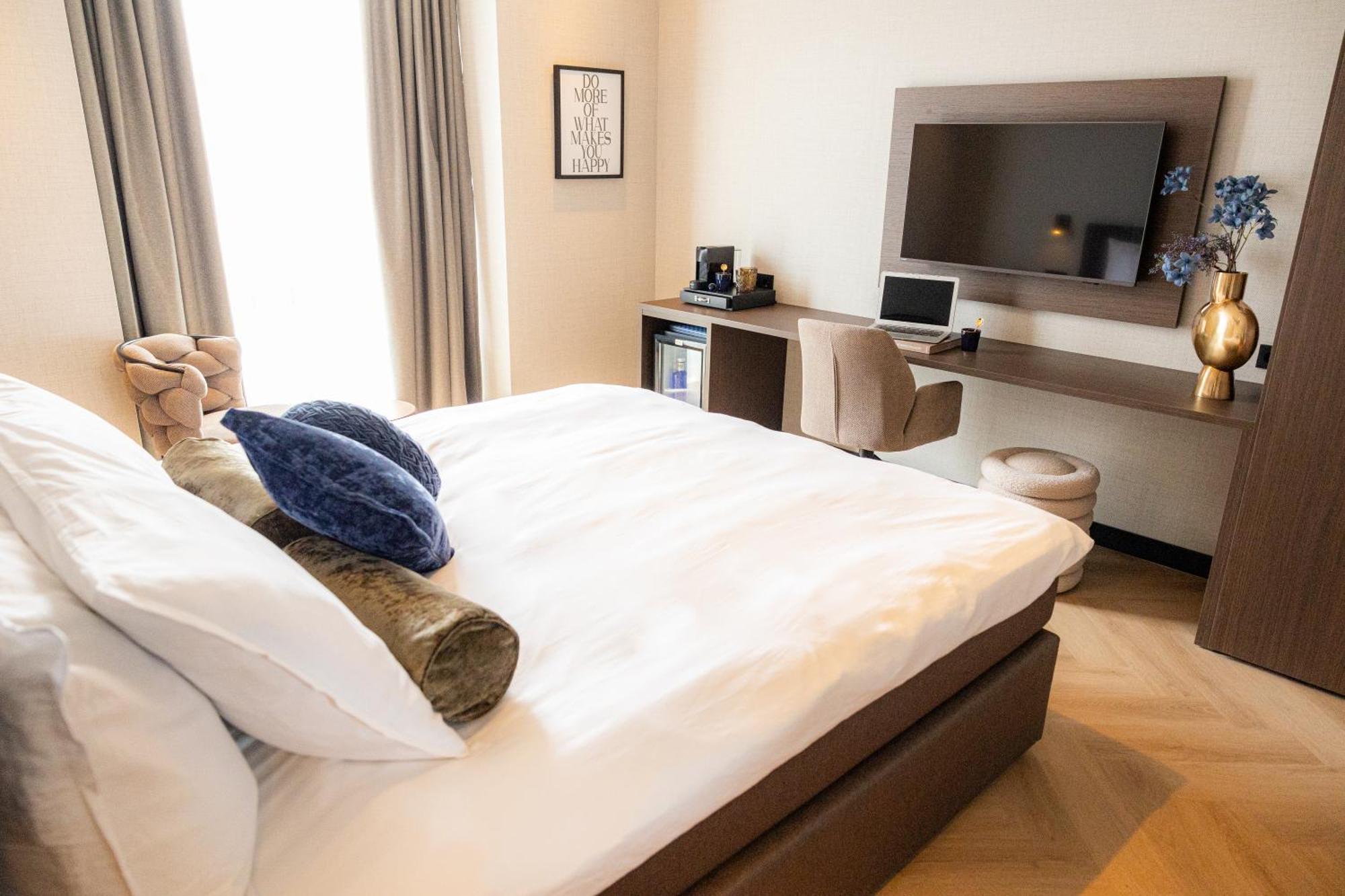 Hotel Twenty-Three Amsterdam Airport 호프트도프 외부 사진