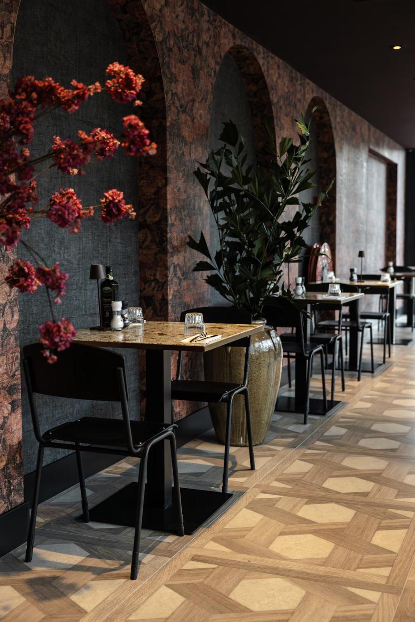 Hotel Twenty-Three Amsterdam Airport 호프트도프 외부 사진